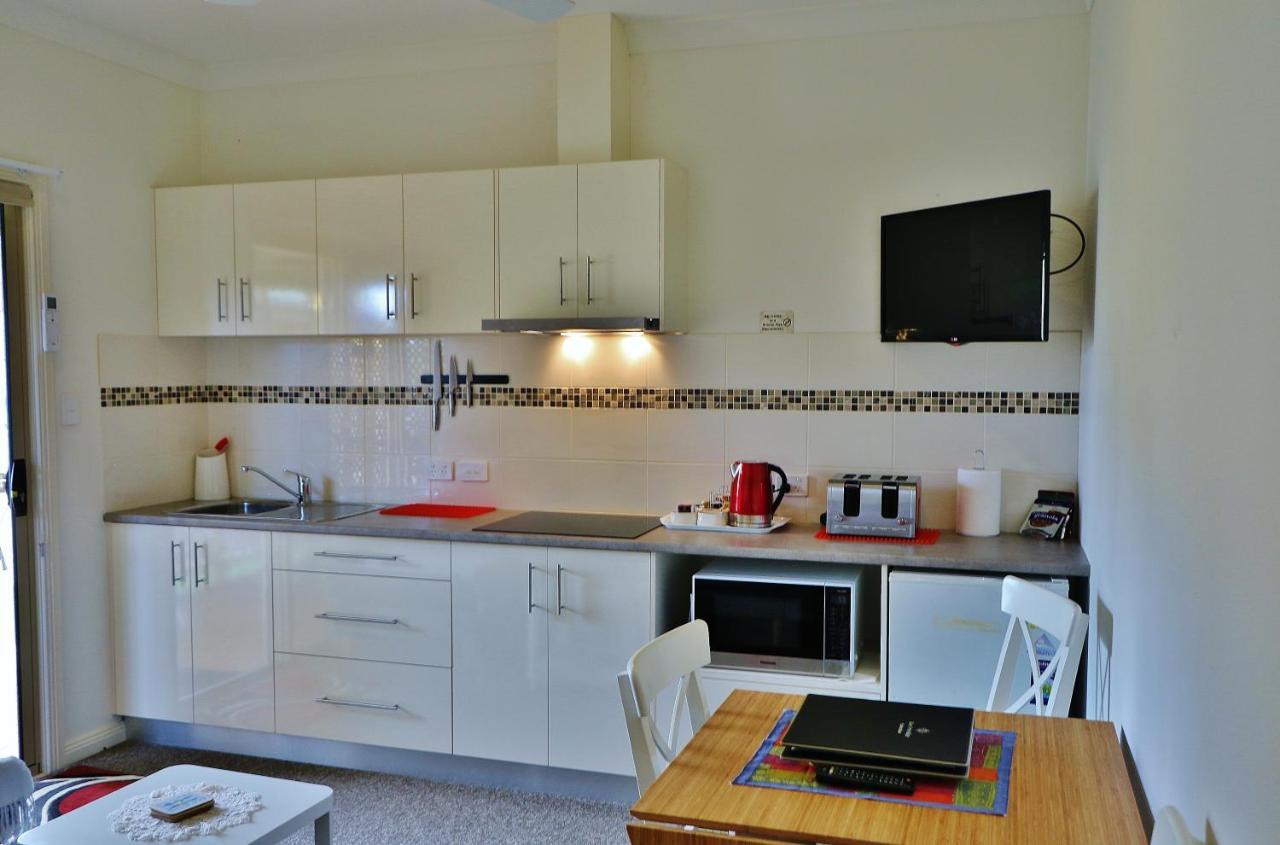The Hakeas Apartment Kingscote Exterior photo